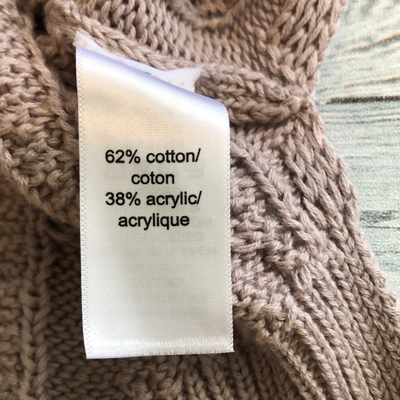 Maurices Cable Knit Sweater Medium - Picture 6 of 11